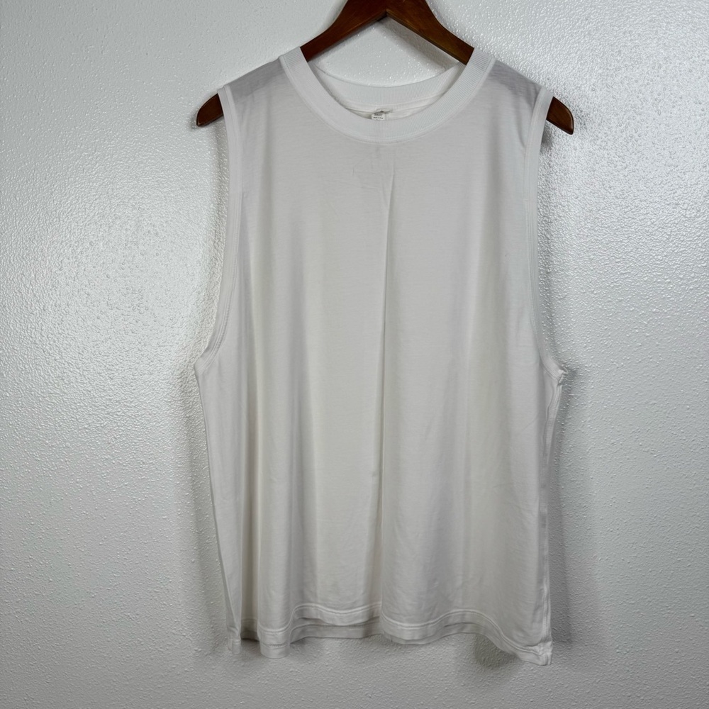 Lululemon White‎ Muscle Tank Size 12